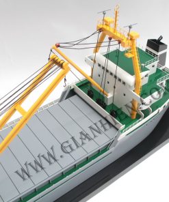 mo-hinh-thuyen-go-trung-bay-stentor-waterline-model-7