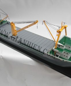 mo-hinh-thuyen-go-trung-bay-stentor-waterline-model-6