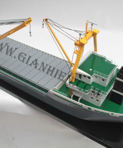 mo-hinh-thuyen-go-trung-bay-stentor-waterline-model-5