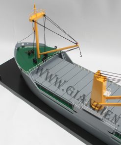 mo-hinh-thuyen-go-trung-bay-stentor-waterline-model-4