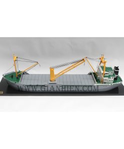 mo-hinh-thuyen-go-trung-bay-stentor-waterline-model-1