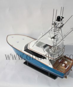 mo-hinh-thuyen-buom-bang-go-hatteras-gt-60-11
