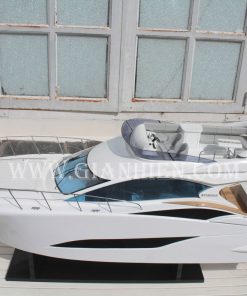 thuyen-buom-go-mo-hinh-yamaha-exult-43-2
