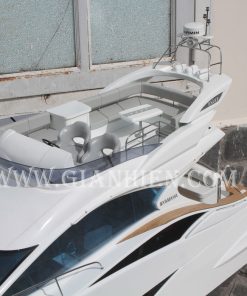 thuyen-buom-go-mo-hinh-yamaha-exult-43-5