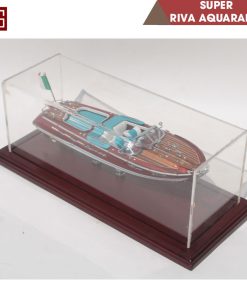 11 Super Riva Aquarama