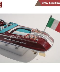 6 Riva Aquarama