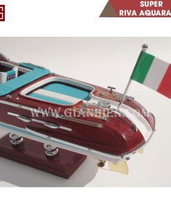 7 Super Riva Aquarama