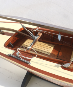 HOUTEN PAMPUS