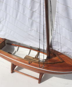 BM 16M2 Sailing Boats