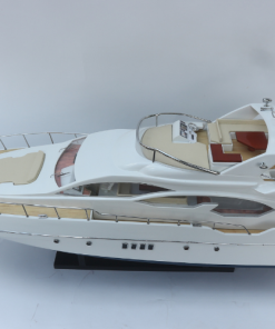 AZIMUT 70 MOTOR YACHT