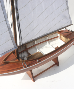 BM 16M2 Sailing Boats