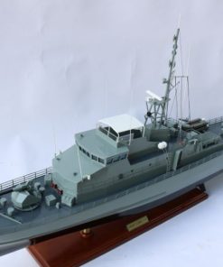 Hmas Dubbo 214 (4)