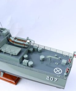 Hmas Launceston 207 (5)