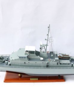 Hmas Townsville 205