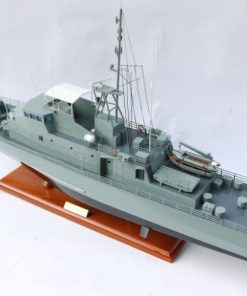 Hmas Warrnambool 204 (7)