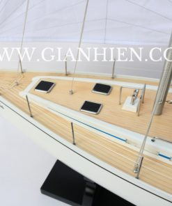 NAUTOR SWAN 48