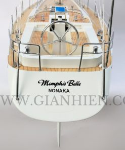 NAUTOR SWAN 48
