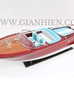 RIVA AQUARAMA