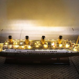 Rms Titanic Special Edition With Lights