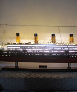 Rms Titanic Special Edition With Lights (9)