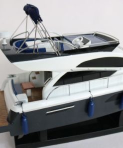 Rodman Muse 44 (7)