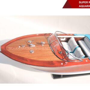 SUPER RIVA AQUARAMA-06