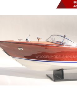 SUPER RIVA AQUARAMA-07