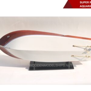 SUPER RIVA AQUARAMA-10