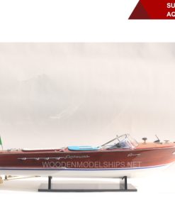 SUPER RIVA AQUARAMA-11