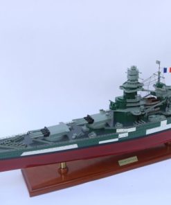 French Battleship Richelieu (3)