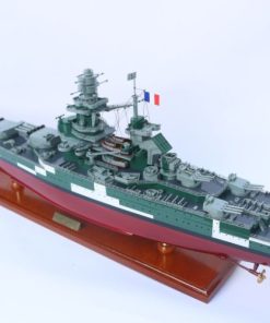 French Battleship Richelieu (5)