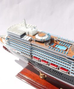 Ms Queen Elizabeth (8)