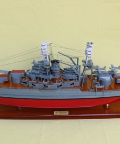 Uss Arizona (2)