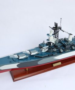 Uss Wisconsin Bb64 (camouflage) (4)