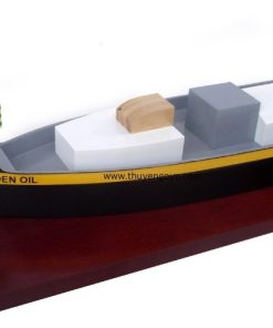 Golden Oil (fictional Ship) (3)