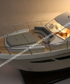 Princess F70 With Light (5)