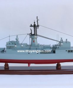 Uss Whipple (ff 1062) (2)