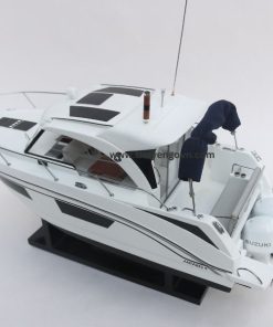 Beneteau Antares 9 (7)