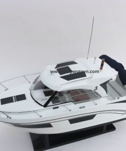 Beneteau Antares 9 (9)