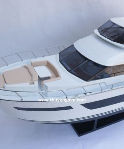 Horizon V72 Motoryacht (4)