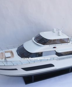 Horizon V72 Motoryacht (5)