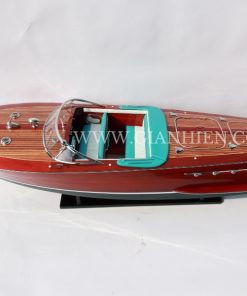 Super Riva Tritone