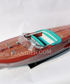 Super Riva Tritone
