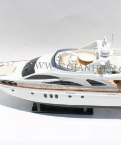 Azimut 80 Carat
