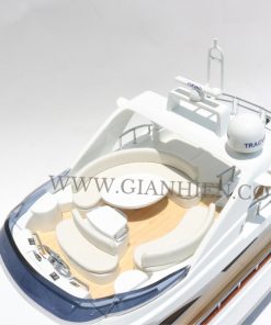 Azimut 80 Carat