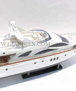 Azimut 80 Carat