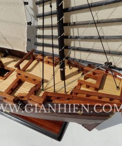 Chinese Junk Dark Wood