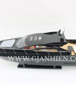 SUNSEEKER PREDATOR 64 BLACK