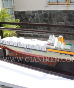 DISPLAY CASE FOR CONTAINER MATSON 100CM