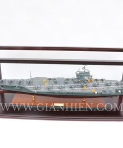 Display case of AIRCRAFT CARRIER USS RONALD REAGAN CVN-76